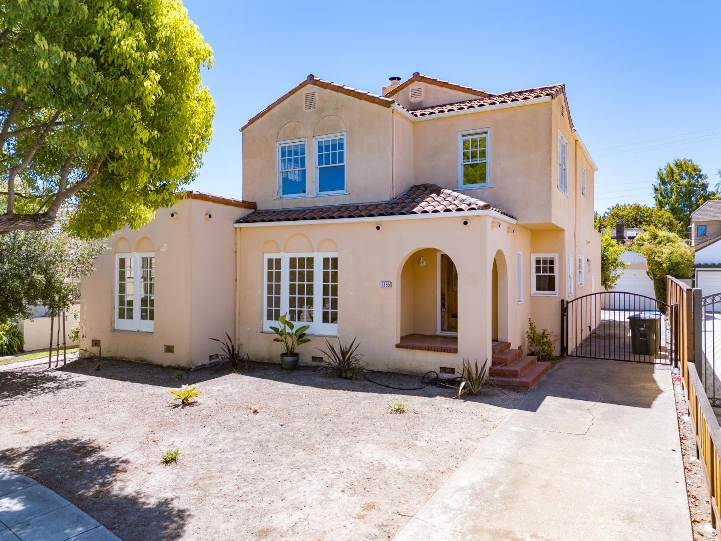 Property Listings in BURLINGAME