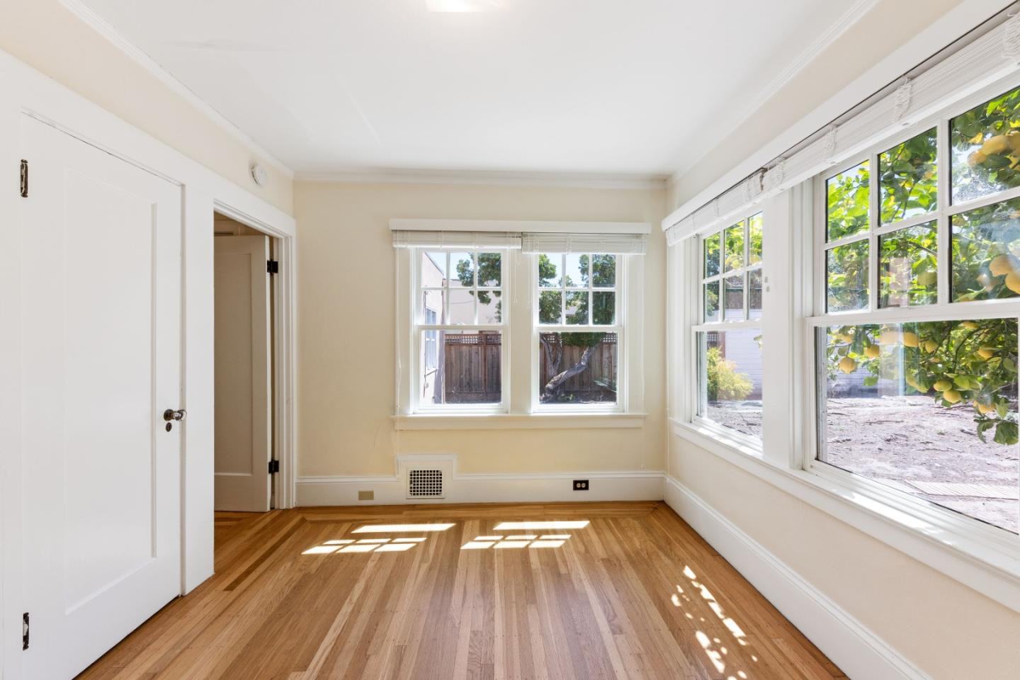 Property Listings in BURLINGAME