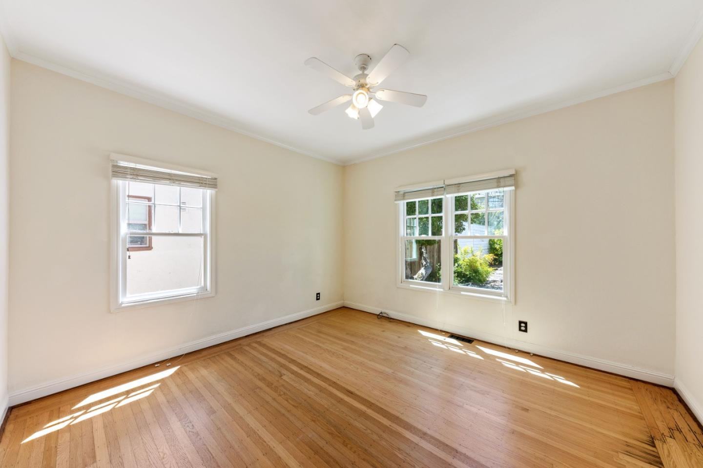 Property Listings in BURLINGAME