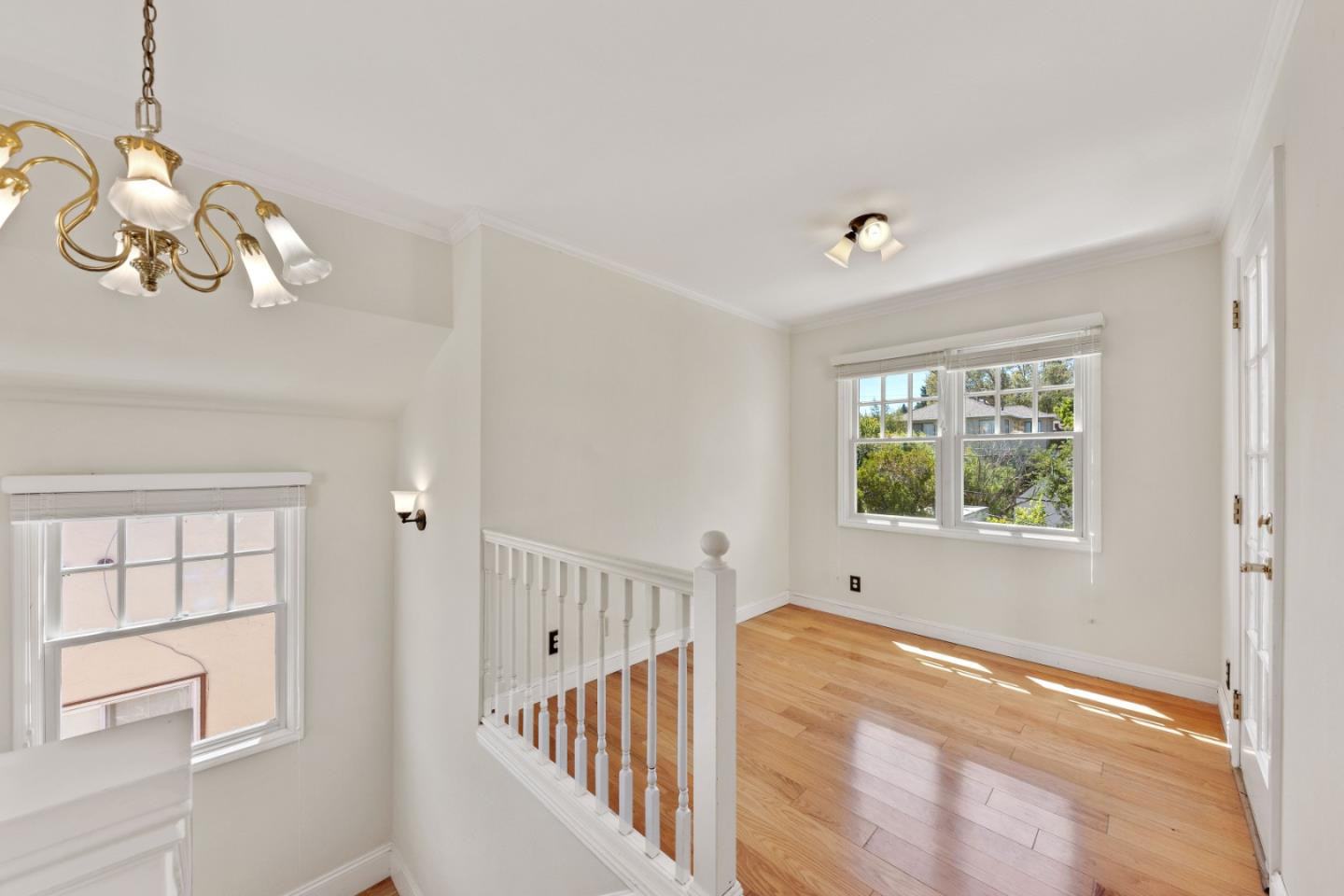 Property Listings in BURLINGAME