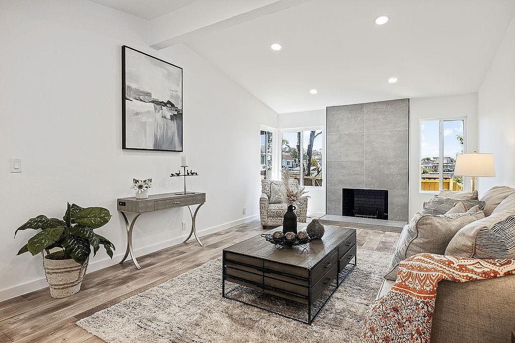 Real estate listings in South San Francisco
