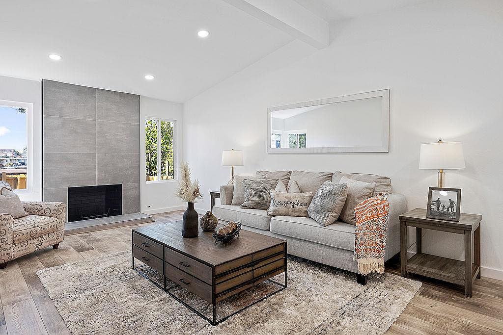 Real estate listings in South San Francisco