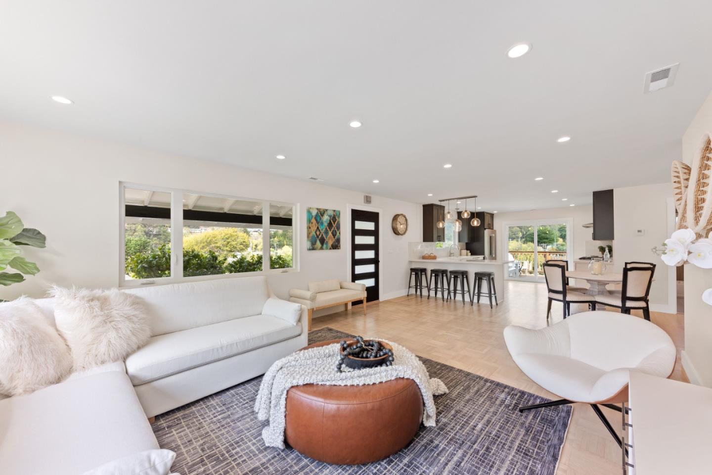 Real estate listings in PACIFICA