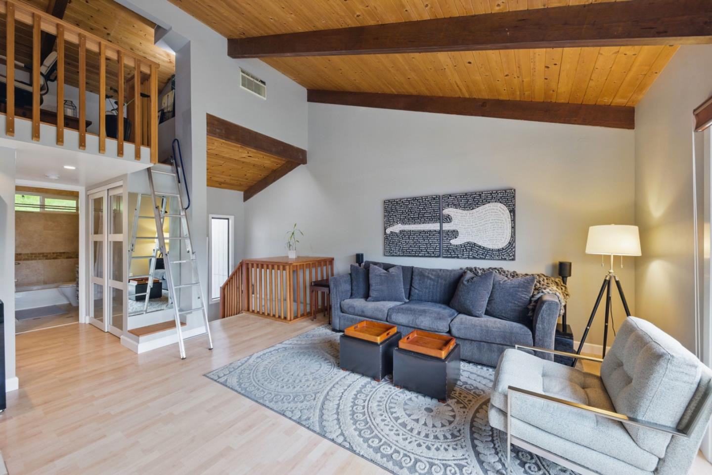 Property Listings in Kentfield