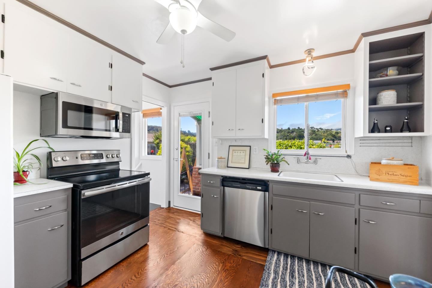Real estate listings in SAN BRUNO
