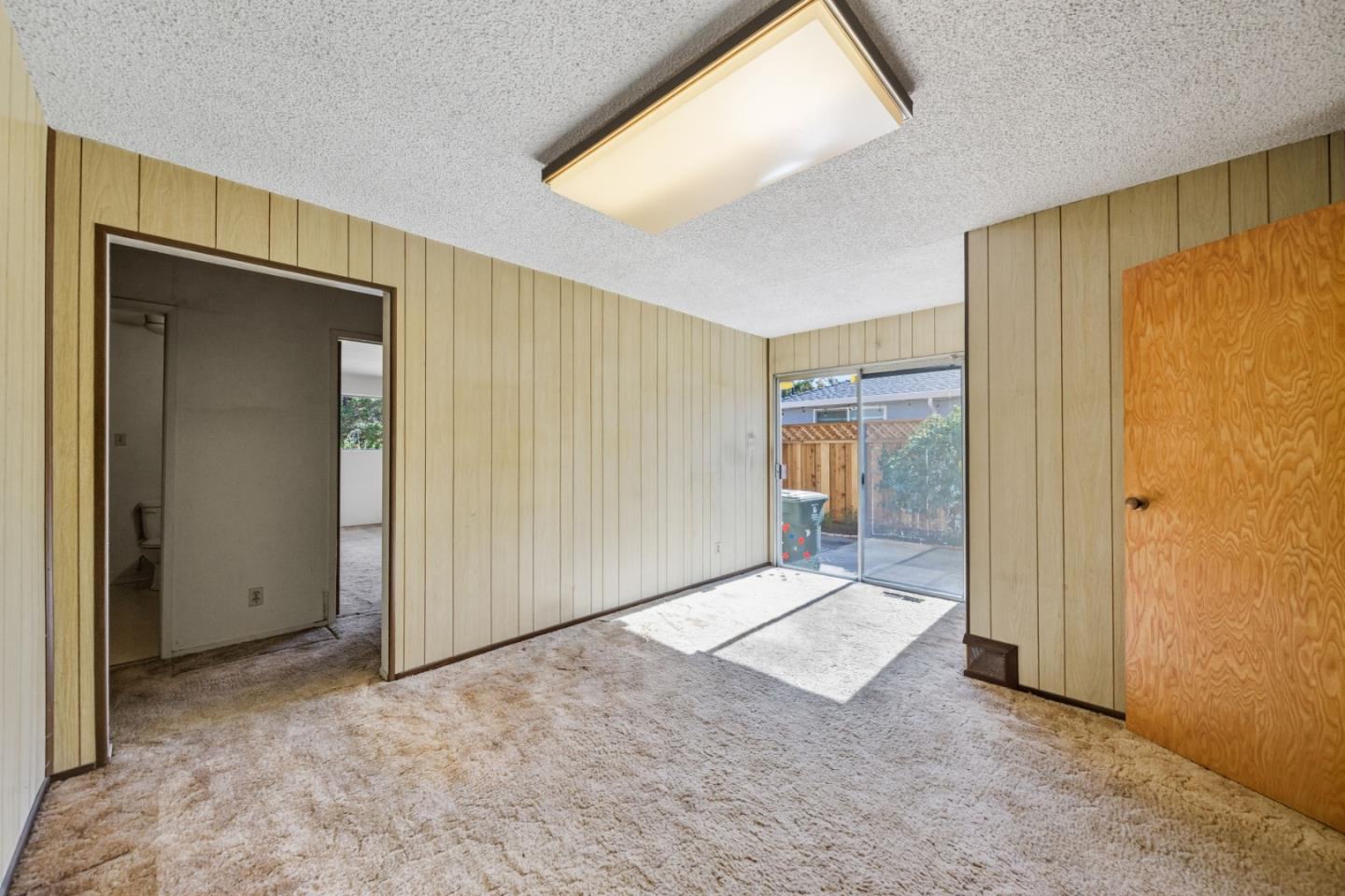 Real estate in REDWOOD CITY