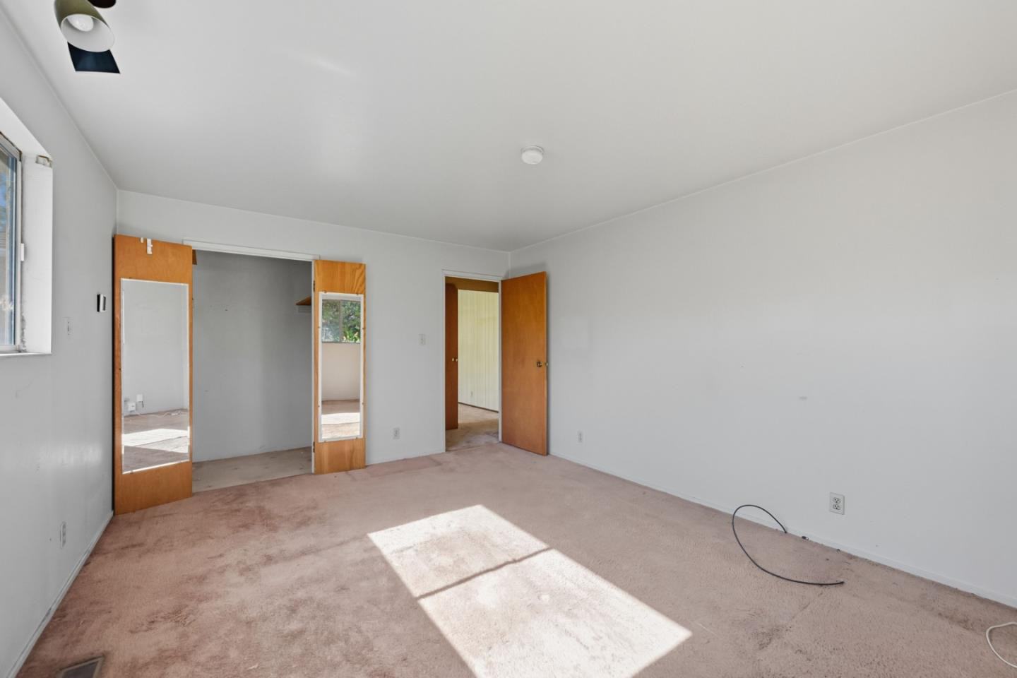 Real estate in REDWOOD CITY