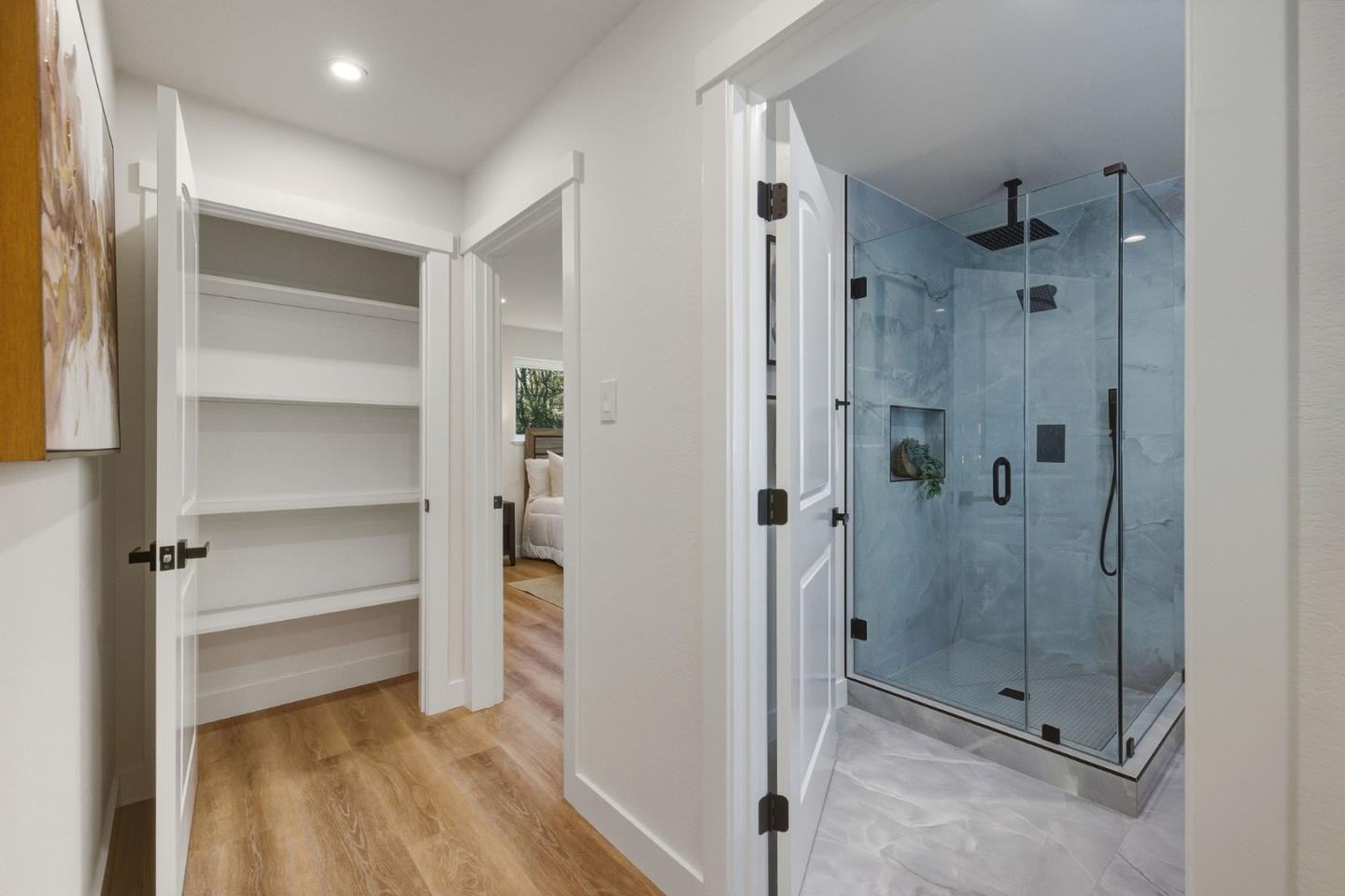 Property Listings in Redwood City