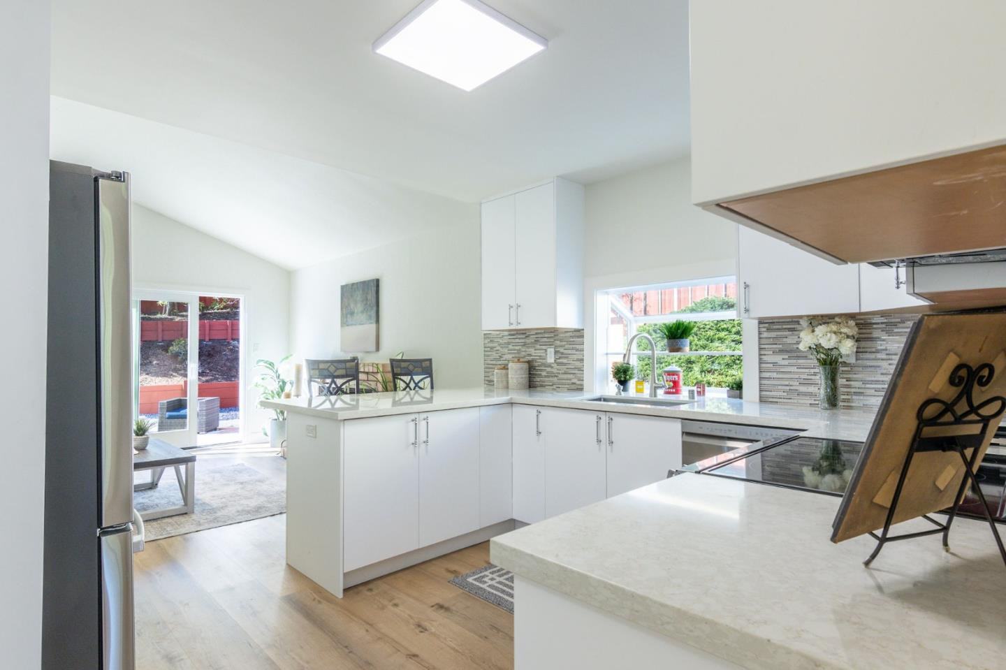 Real estate listings in SOUTH SAN FRANCISCO