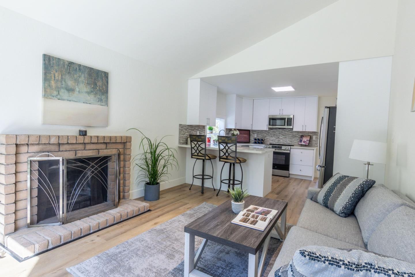Real estate listings in SOUTH SAN FRANCISCO