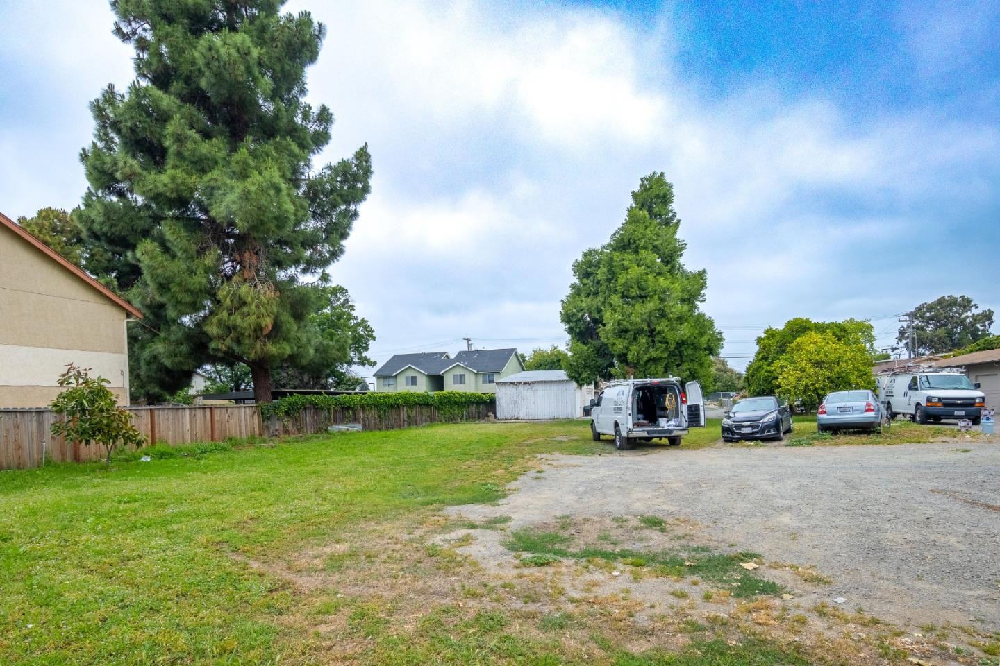 Real estate in HAYWARD