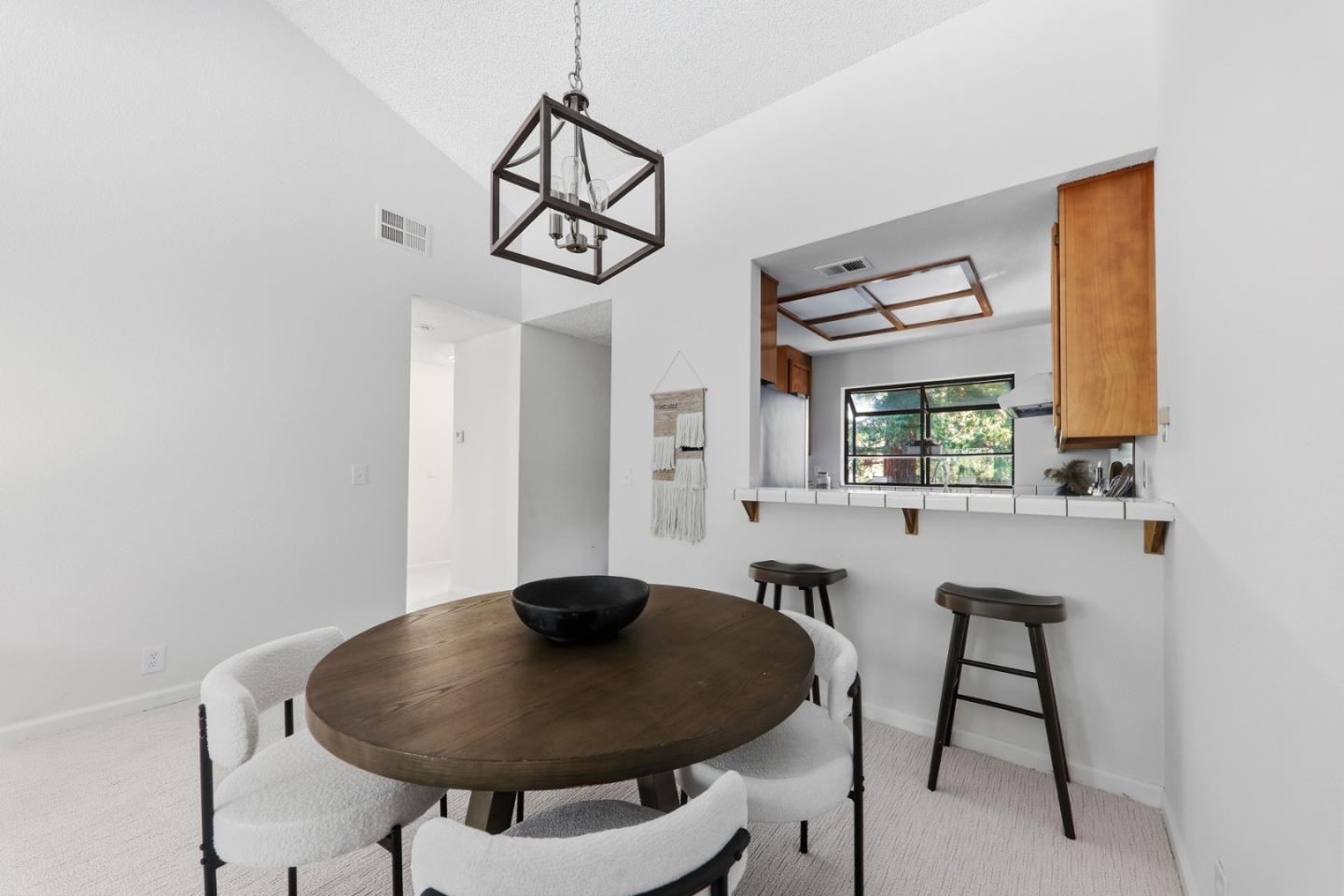 Real estate in SANTA CLARA