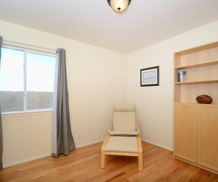 237 Castleton Way, San Bruno, CA - Thumbnail Image #7