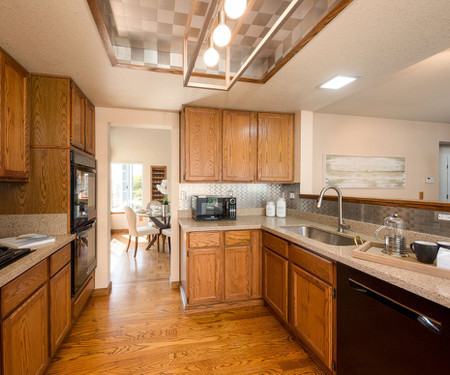 500 Woodside CT., South San Francisco, CA - Thumbnail Image #10