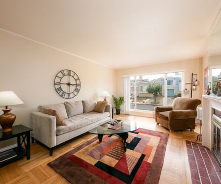 72 Fleetwood Dr., Daly City, CA - Thumbnail Image #2