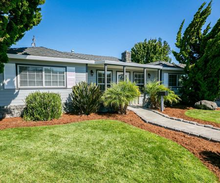1749 Nash Dr., San Mateo, CA - Thumbnail Image #4