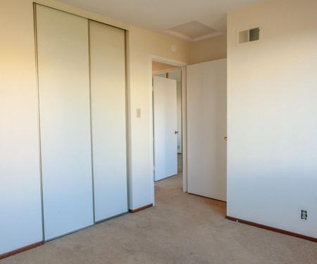 52 Lycett Cir, Daly City, CA - Thumbnail Image #17