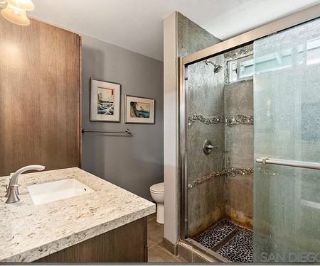 921 Woodlake Dr., Cardiff by the Sea, CA - Thumbnail Image #7