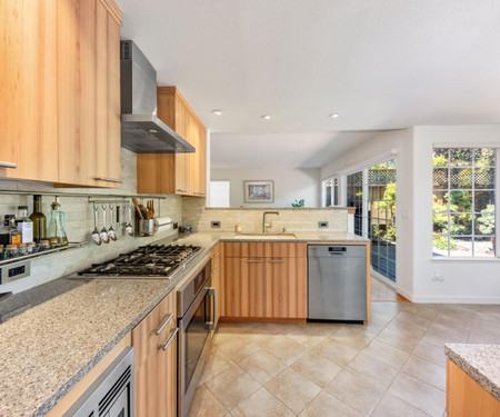 131 Aldenglen DR, South San Francisco, CA - Thumbnail Image #11