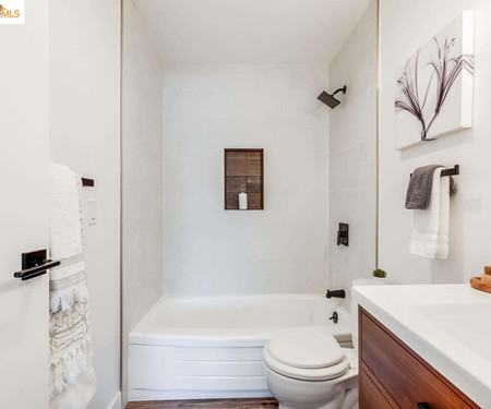 360 Vernon St. #304, Oakland, CA - Thumbnail Image #4
