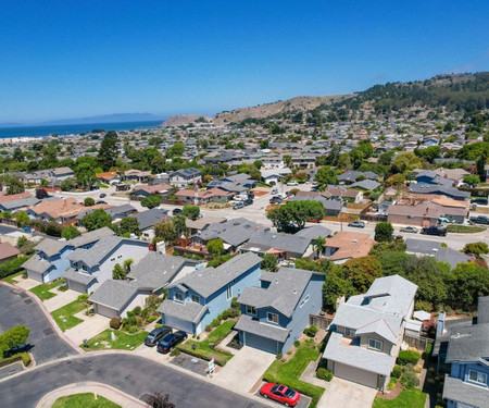 845 Vista Montara Cir, Pacifica, CA - Thumbnail Image #3