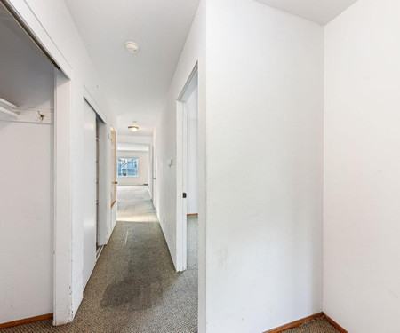 137 Lisbon ST, San Francisco, CA - Thumbnail Image #9