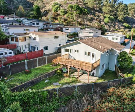 1508 Valdez Way, Pacifica, CA - Thumbnail Image #2