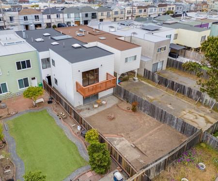 2070 42nd Ave., San Francisco, CA - Thumbnail Image #36