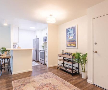 381 Half Moon LN 209, Daly City, CA - Thumbnail Image #3