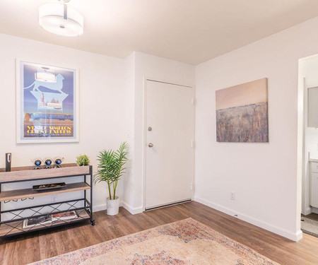 381 Half Moon LN 209, Daly City, CA - Thumbnail Image #4