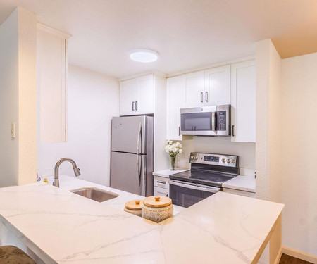381 Half Moon LN 209, Daly City, CA - Thumbnail Image #6