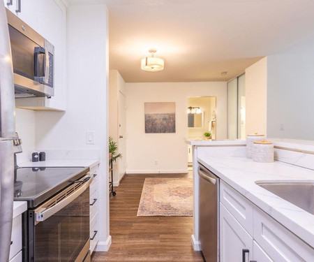 381 Half Moon LN 209, Daly City, CA - Thumbnail Image #8
