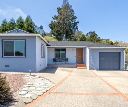 1727 Sweetwood DR, Daly City, CA - Thumbnail Image #2