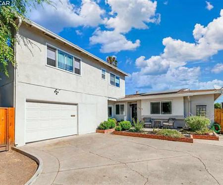 Real estate listings in Concord