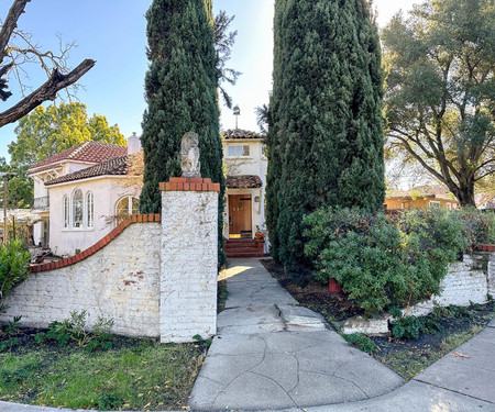 Real estate for sale in Redwood City