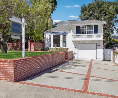 Real estate listings in Millbrae