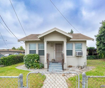 Real estate in Hayward