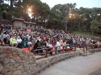 Opera Show Full House