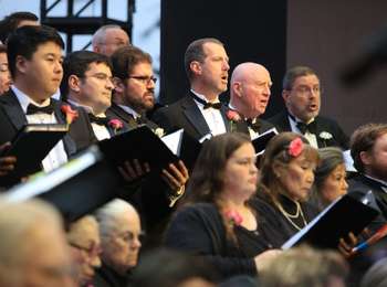 Opera Show Men
