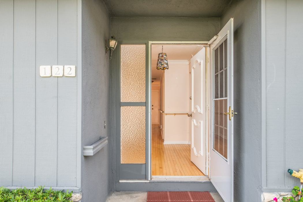 122 Lakewood Drive - SOLD, Marina