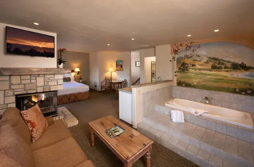 Image about Horizon Inn : Jr Suite Mountain View