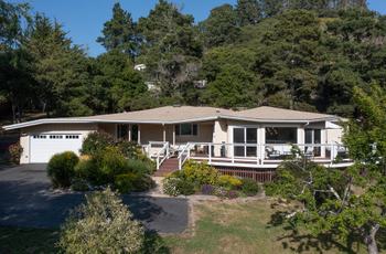 Luxury Houses for sale in Carmel