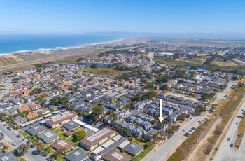 Luxury Homes in Marina