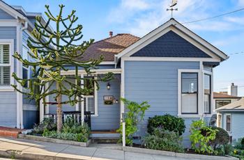 Luxury Houses for sale in Pacific Grove