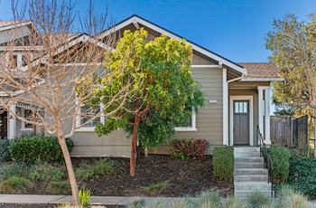 Luxury Homes in East Garrison