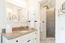 LE CHAT (Image 16)