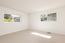135 White Oaks Lane - SOLD (Image 21)