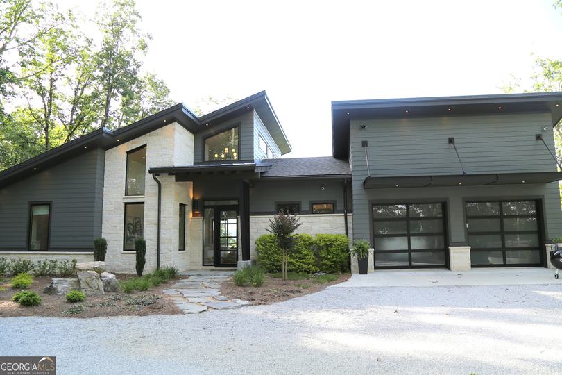 377 Charmont DR, Tiger, GA - Image #4