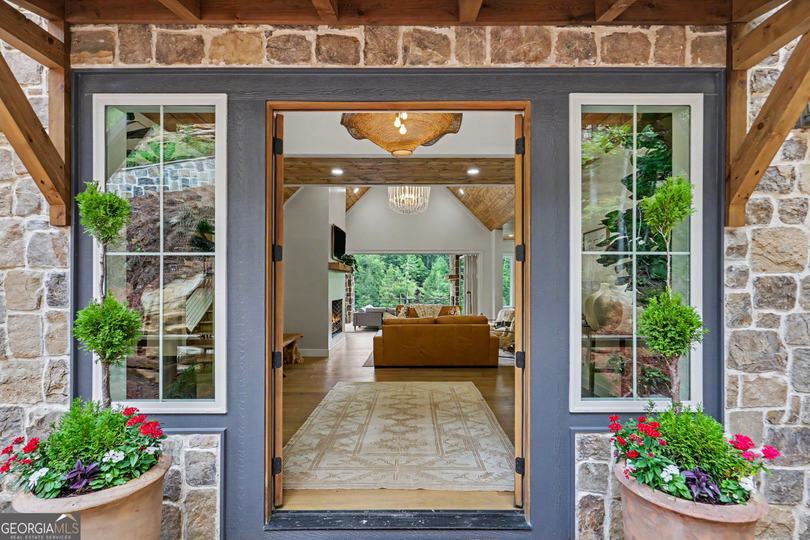 493 Kings Row RD, Lakemont, GA - Image #2
