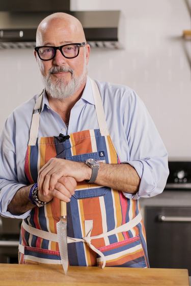 Image of Andrew Zimmern
